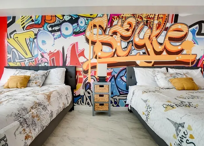 Upscale Brickell Stay And Free Parking