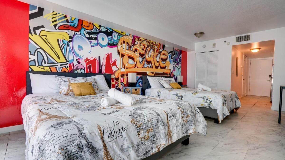 Upscale Brickell And Free Parking Apartment *